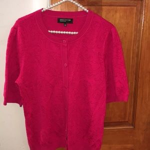 Jones New York short sleeved Cardigan. Size Large
